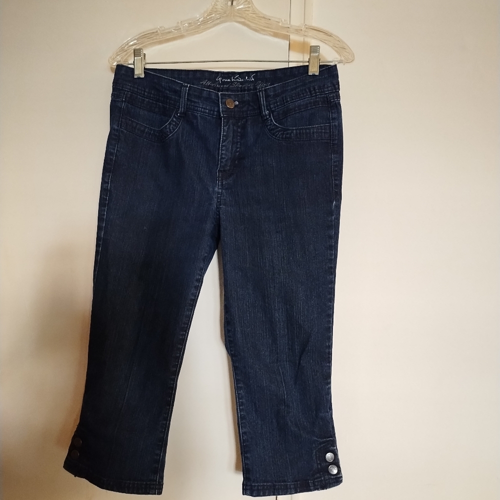Gloria Vanderbilt Women's All-Around Slimming Effect Capri Blue Jeans Size 6P